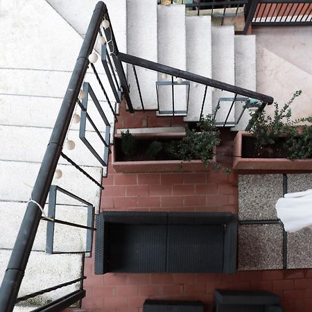 Ponte Vecchio, Elegante Appartamento A Due Passi Dal Centro Bassano del Grappa Luaran gambar