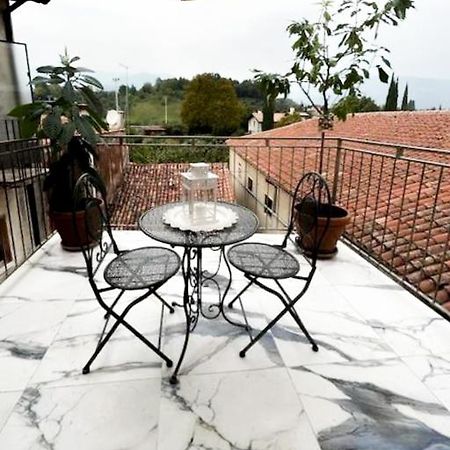 Ponte Vecchio, Elegante Appartamento A Due Passi Dal Centro Bassano del Grappa Luaran gambar