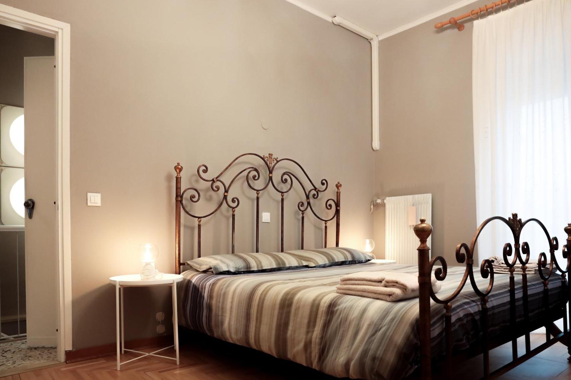 Ponte Vecchio, Elegante Appartamento A Due Passi Dal Centro Bassano del Grappa Luaran gambar